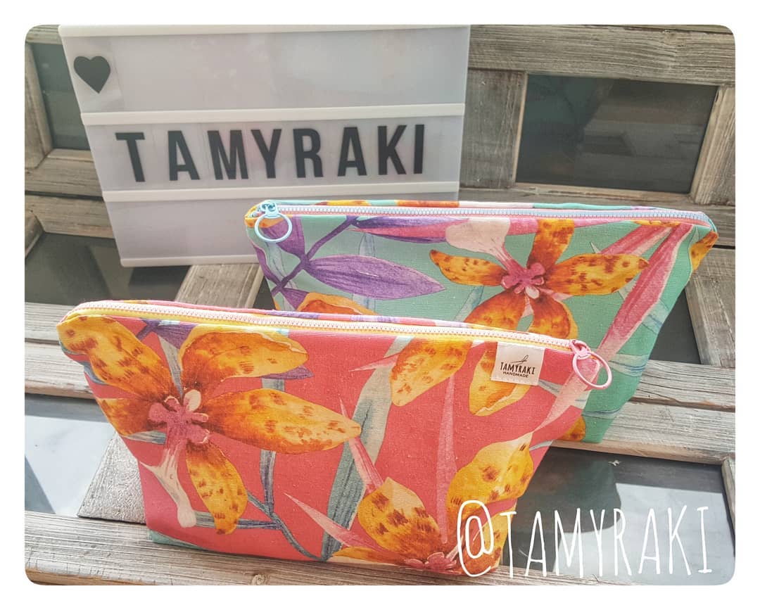 Neceser Tamyraki — origen: , 