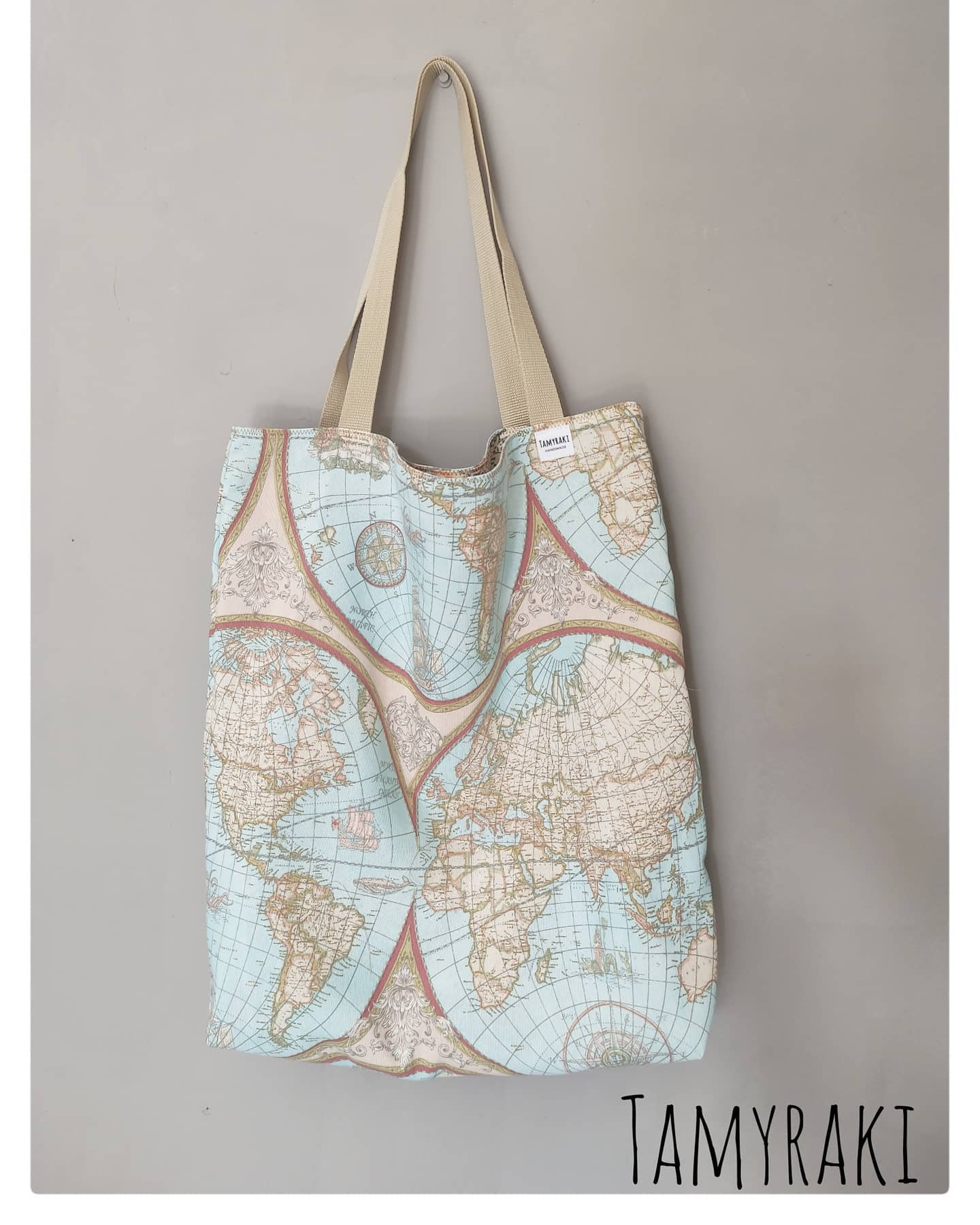 Bolso Tamyraki — origen: , 
